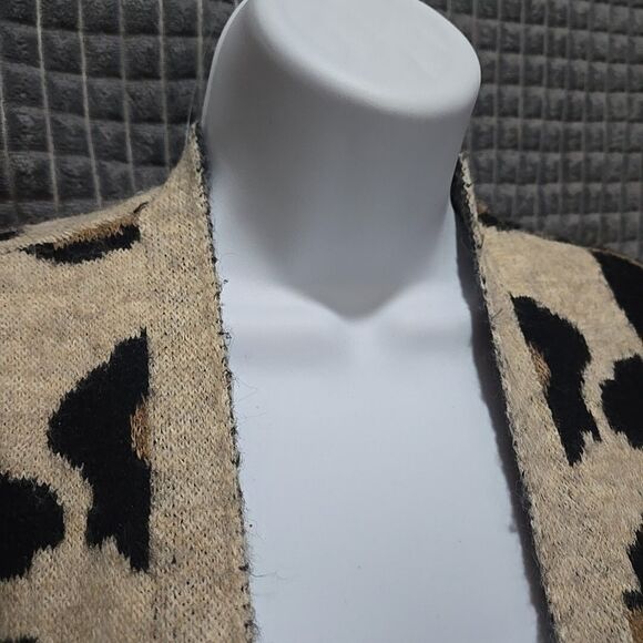 Long Leopard Cardigan Sweater Duster M/L AltardState Oversized Stretch Open Cozy - Picture 8 of 16